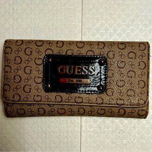 Guess Wallet